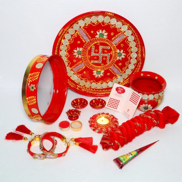 Jaipur Ace Karwa Chauth Traditional Womens Pooja Thali Combo Set | karwachauth Thali with Lota/Kalash, Channi, Chunari, Bowls, Tealight Diya, Freesize Bangles,Bindi, Mehandi Cone & Kumkum (Design 1)
